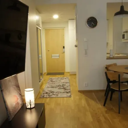 Keskustan Kaksio 45 M2 Autopaikalla, Rautatienkatu 19, 9 Krs Oulu Exterior photo