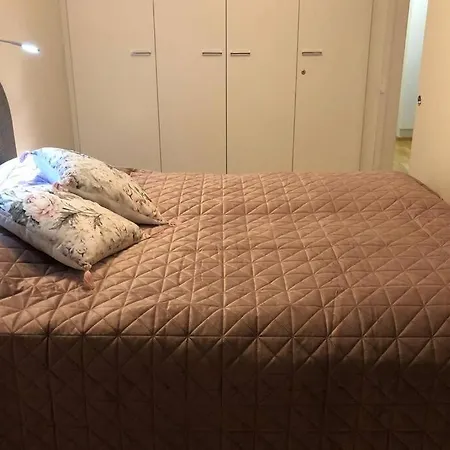 Keskustan Kaksio 45 M2 Autopaikalla, Rautatienkatu 19, 9 Krs Oulu Exterior photo