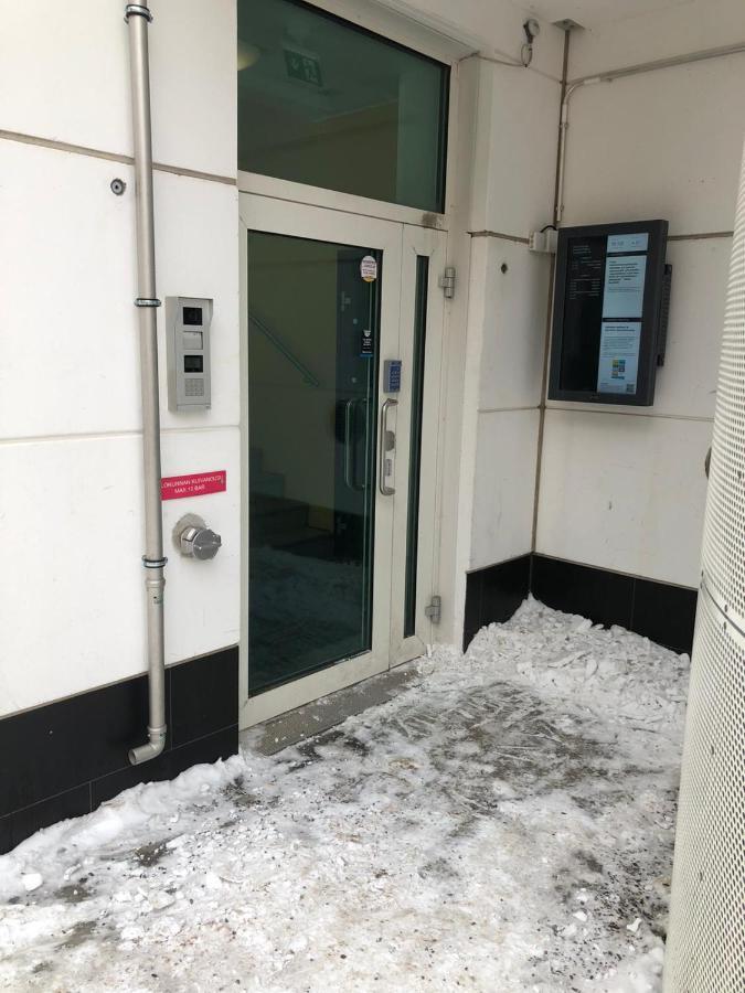 Keskustan Kaksio 45 M2 Autopaikalla, Rautatienkatu 19, 9 Krs * Oulu